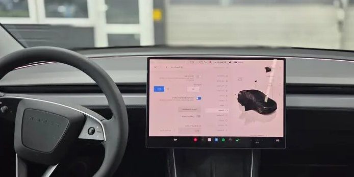 לוח המחוונים של טסלה Model Y